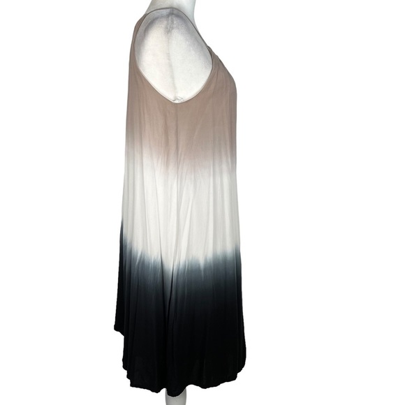 Fab'rik  WOMEN'S CASUAL A -LINE MINI HALTER DRESS - Picture 10 of 13